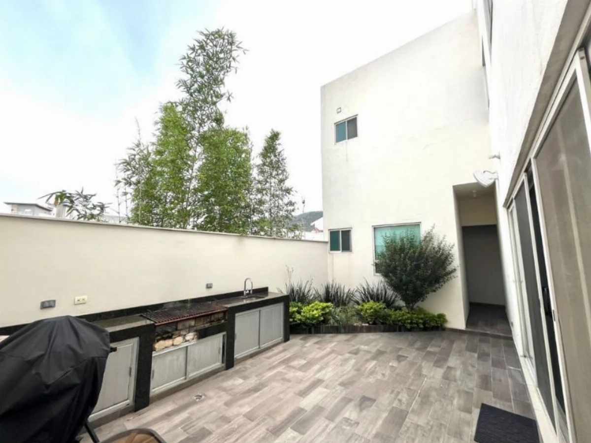 Imágen del proyecto CASA EN REAL SAN JERÓNIMO